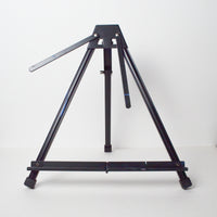 Metal Tabletop Easel with Stabilizing Arms