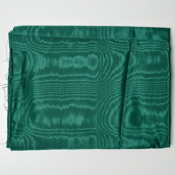 Green Moire Ribbed Woven Fabric - 38" x 50"