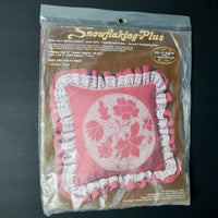 Snowflaking Plus Jacobean Pillow Kit