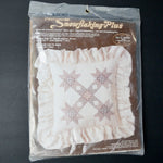 Snowflaking Plus Colonial Star Pillow Kit