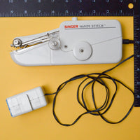 Singer Handy Stitch Mini Handheld Sewing Machine