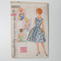 Simplicity 3965 Dress Sewing Pattern - Size 14