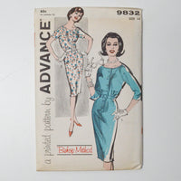 Advance 9832 Dress Sewing Pattern - Size 14